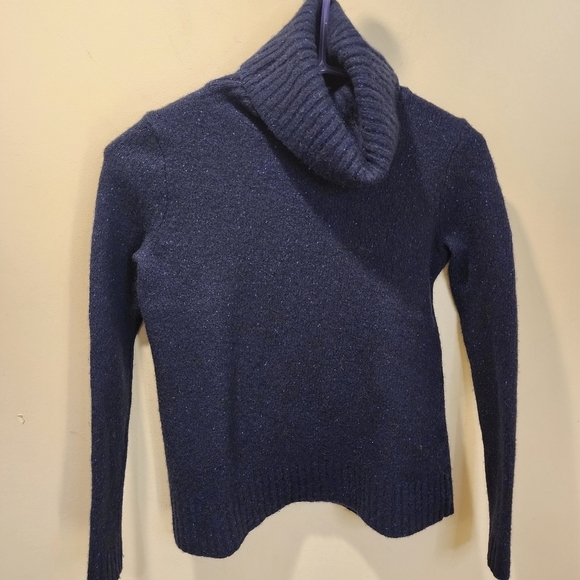 J. CREW navy Blue Cowl Neck 80% Lamb wool sweater size XS - Picture 4 of 9